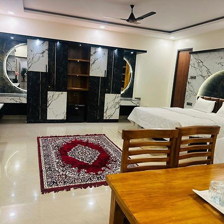 Yatri Nivas Sagara Hotell Eksteriør bilde