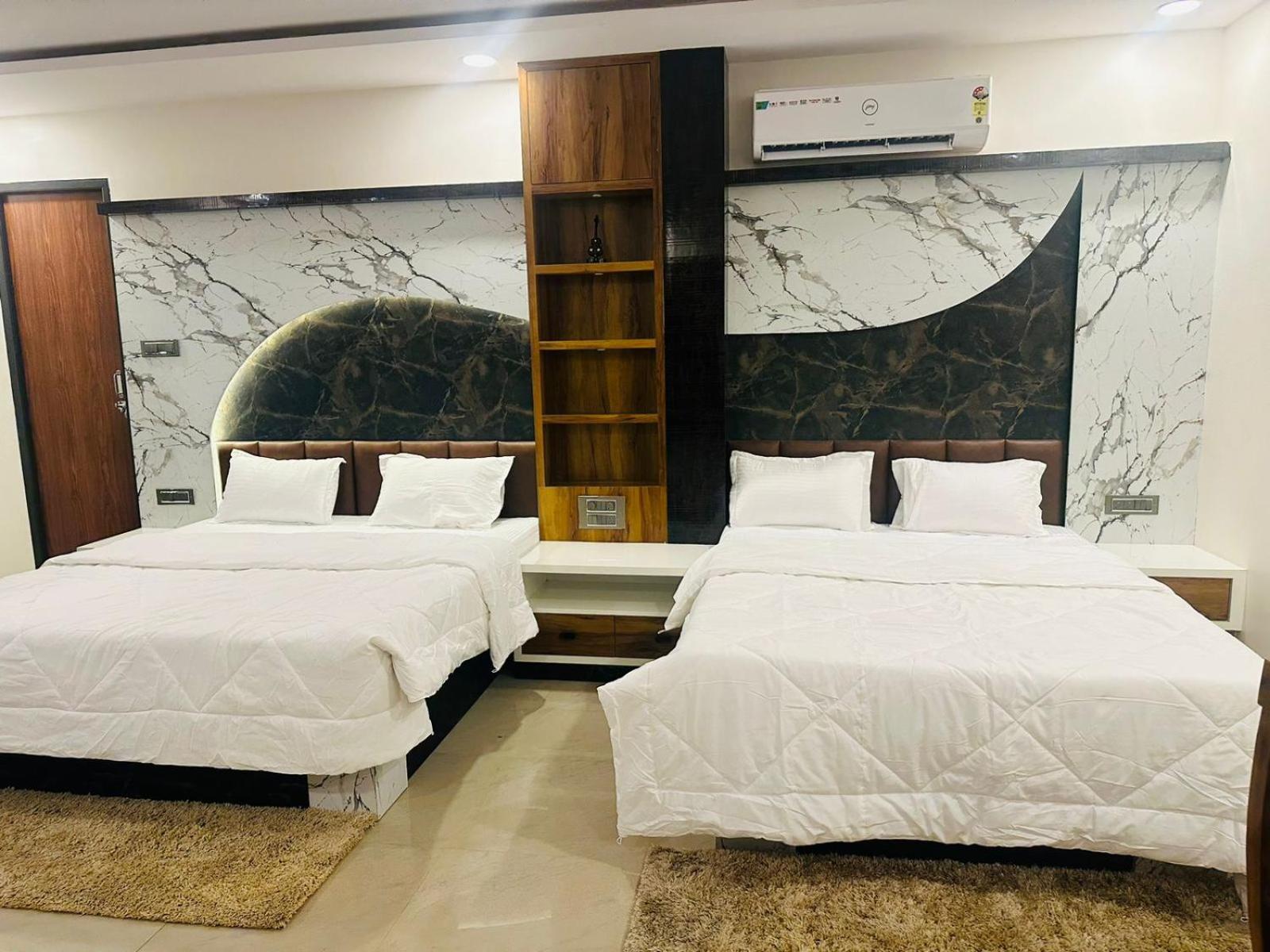 Yatri Nivas Sagara Hotell Eksteriør bilde